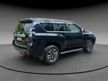 TOYOTA Land Cruiser Executive 2.8 D4-D