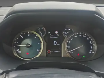 TOYOTA Land Cruiser Executive 2.8 D4-D