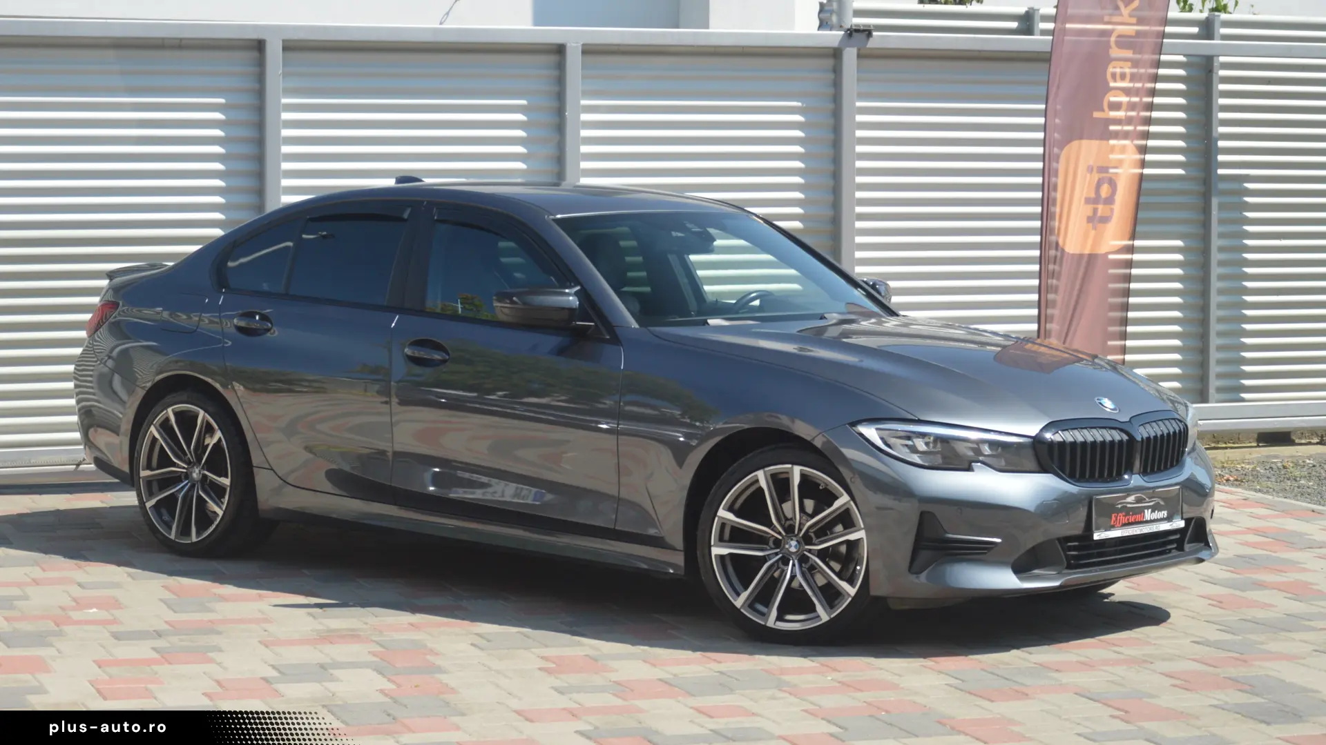 Bmw 318d   An 2020   Scaune incalzite   Interior piele