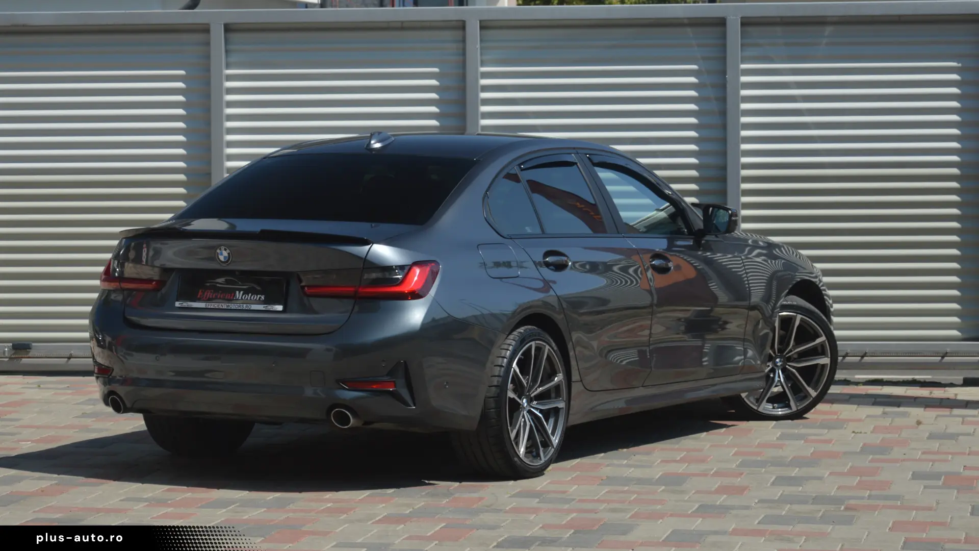 Bmw 318d   An 2020   Scaune incalzite   Interior piele