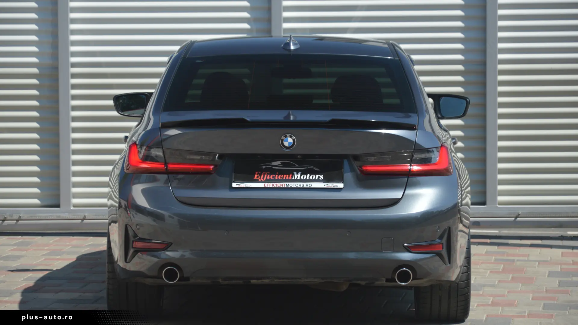 Bmw 318d   An 2020   Scaune incalzite   Interior piele