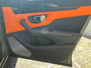 LAMBORGHINI Urus S 4.0 V8 Sport Matt  ADAS 4-Sitz.Limitiert