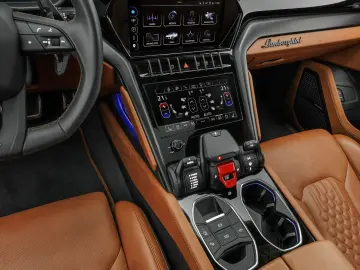LAMBORGHINI Urus S 1. Hand Akrapovic Selezione