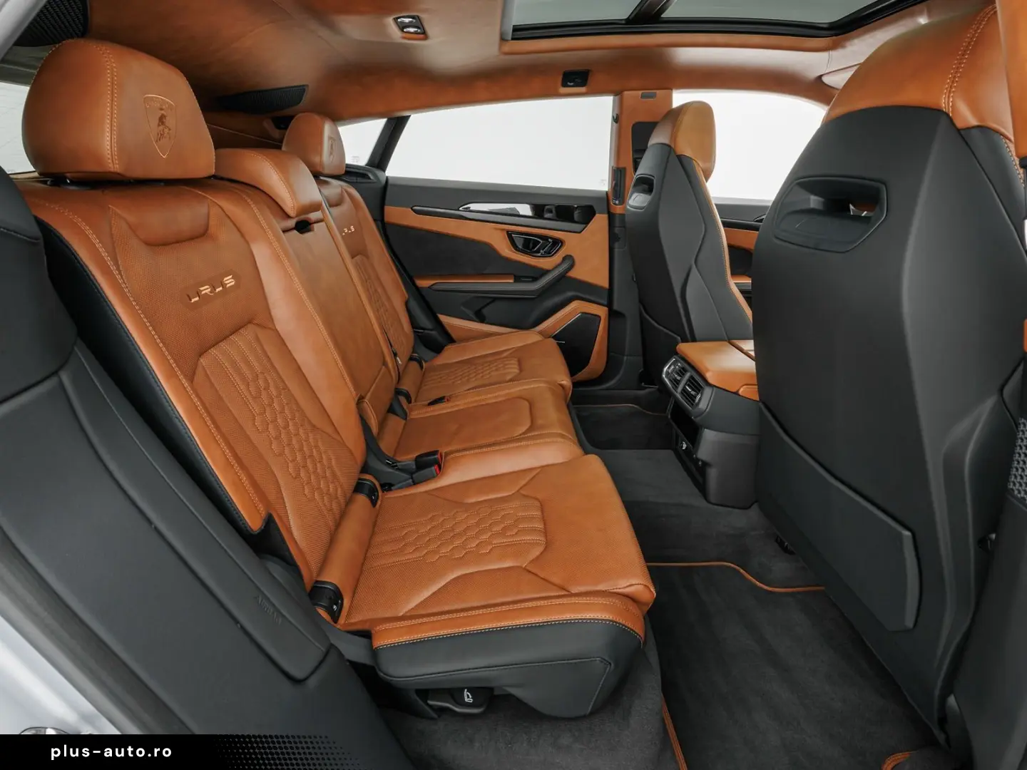 LAMBORGHINI Urus S 1. Hand Akrapovic Selezione
