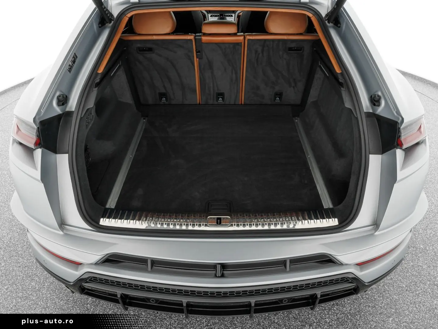 LAMBORGHINI Urus S 1. Hand Akrapovic Selezione