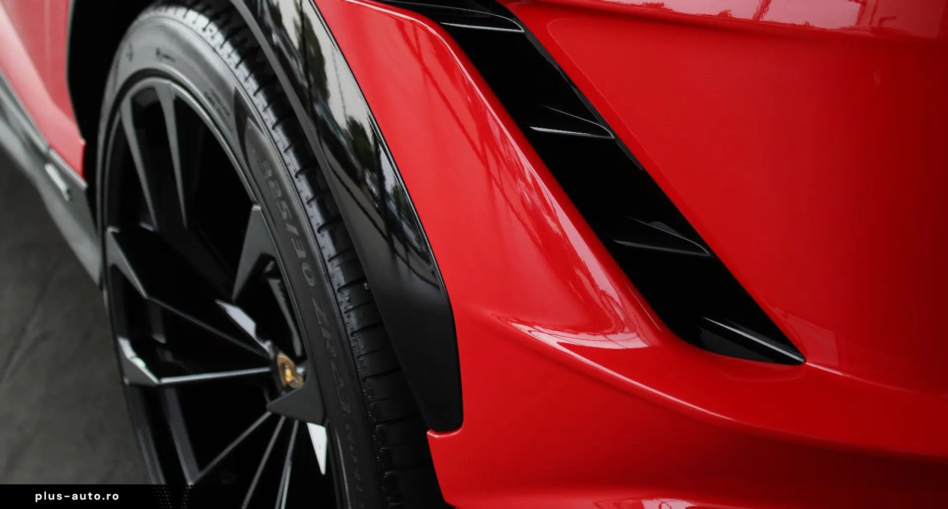 LAMBORGHINI URUS   S   B&O 3D BLACK &STYLE-PACK PANORAMA 23