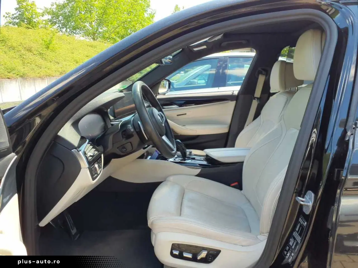 BMW 530D M-Sport  KAMERA SITZLÜFTUNG