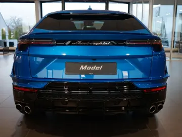 LAMBORGHINI Urus S   ANIMA   Pano   B&O Advanced   23