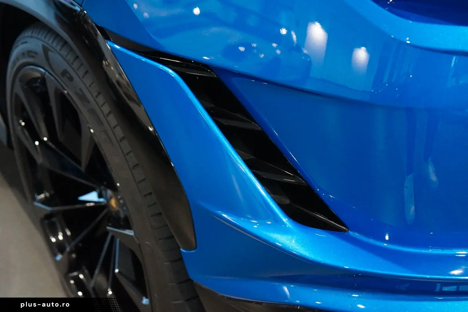LAMBORGHINI Urus S   ANIMA   Pano   B&O Advanced   23