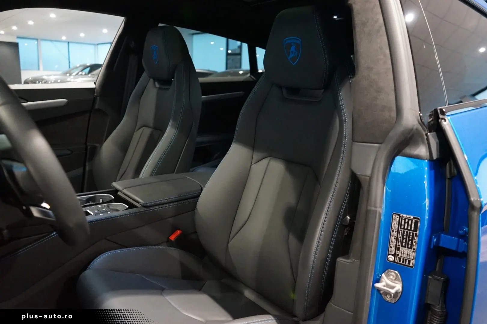 LAMBORGHINI Urus S   ANIMA   Pano   B&O Advanced   23