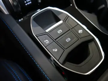 LAMBORGHINI Urus S   ANIMA   Pano   B&O Advanced   23
