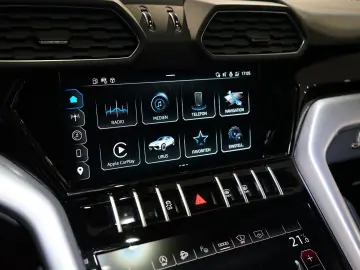 LAMBORGHINI Urus S   ANIMA   Pano   B&O Advanced   23