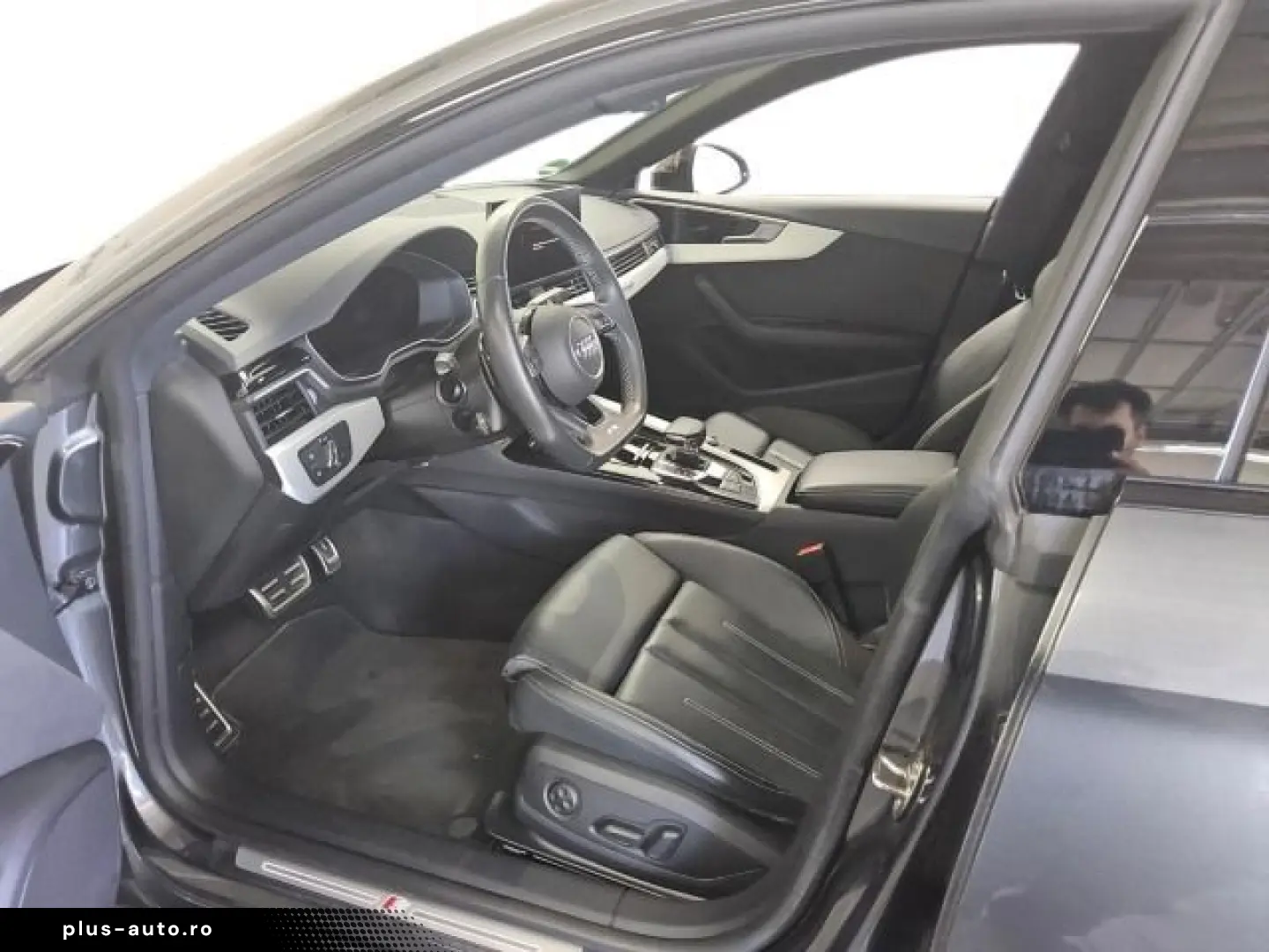 AUDI A5 Sportback 45 TFSI qu. S-Tronic S line Schwarz