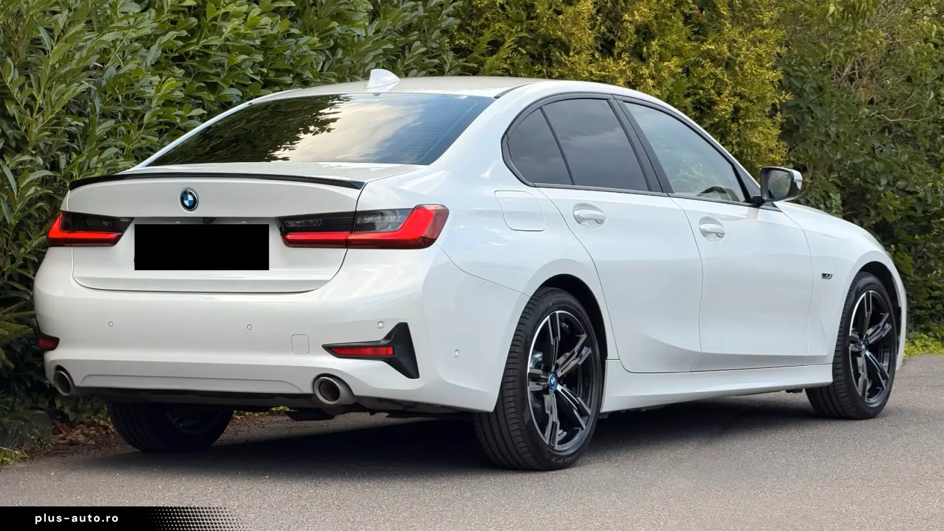 BMW 320e Limousine Advantage Plug-in-Hybrid