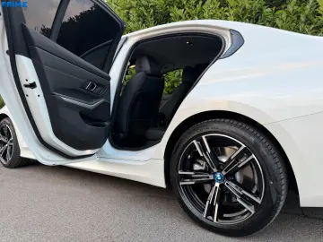 BMW 320e Limousine Advantage Plug-in-Hybrid