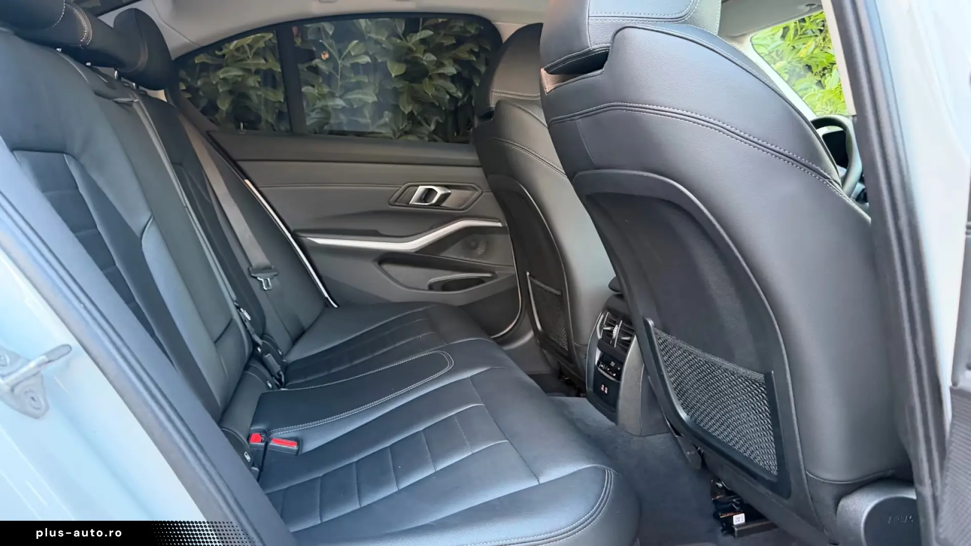 BMW 320e Limousine Advantage Plug-in-Hybrid