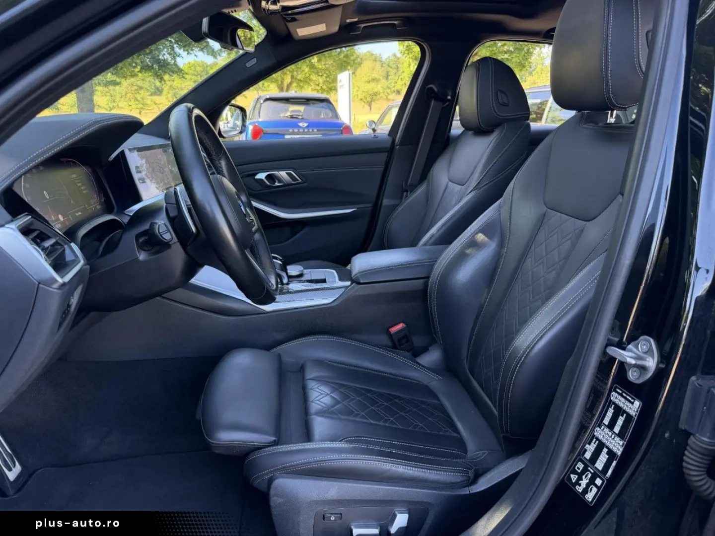BMW 330i xDrive M Sport Leder GlasD.Laser HiFi 19