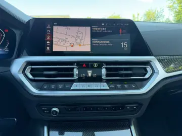 BMW 330i xDrive M Sport Leder GlasD.Laser HiFi 19