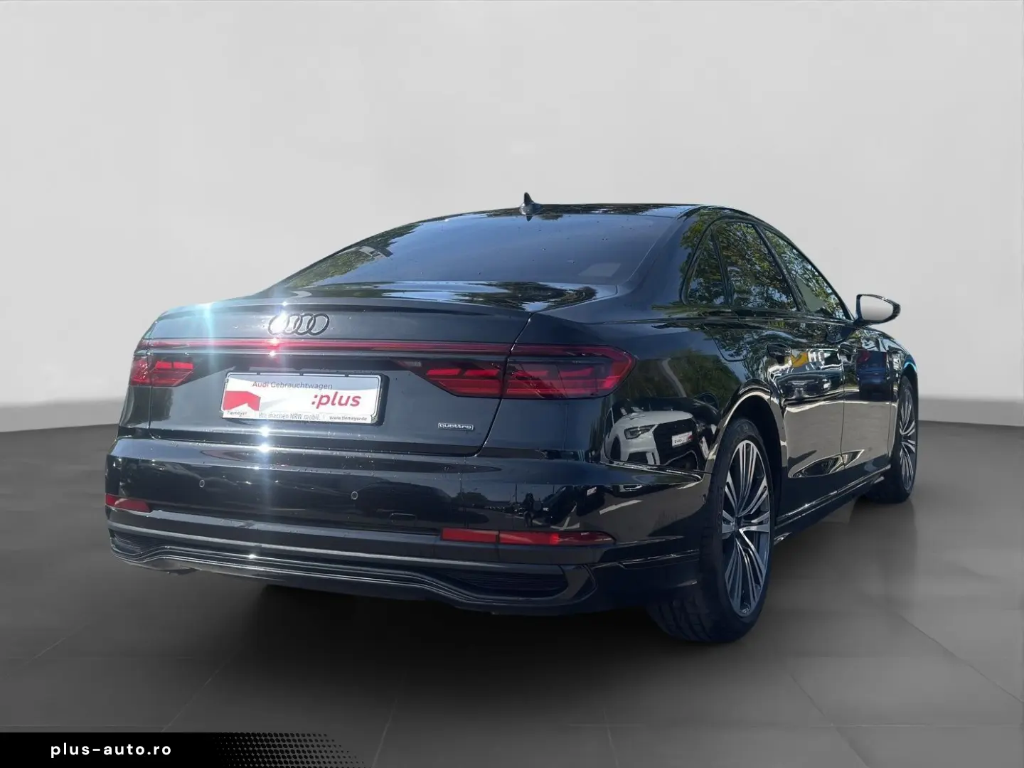 AUDI A8 55 TFSI Q S LINE LM20 PANO STHZG B&O
