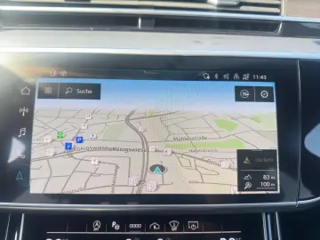 AUDI A8 55 TFSI Q S LINE LM20 PANO STHZG B&O