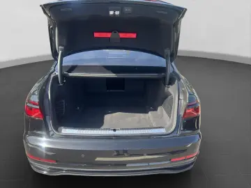 AUDI A8 55 TFSI Q S LINE LM20 PANO STHZG B&O