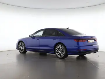 AUDI A8 L 60 TFSI e quattro tiptr. S line   PANO