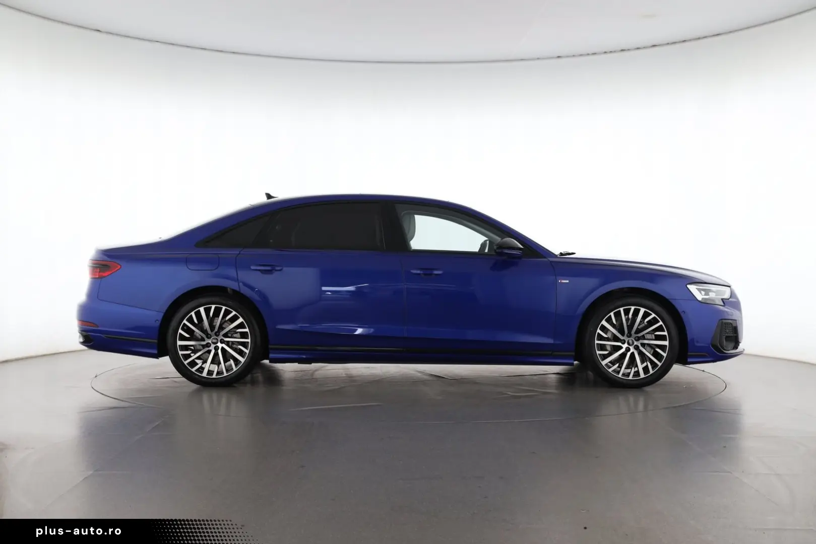 AUDI A8 L 60 TFSI e quattro tiptr. S line   PANO