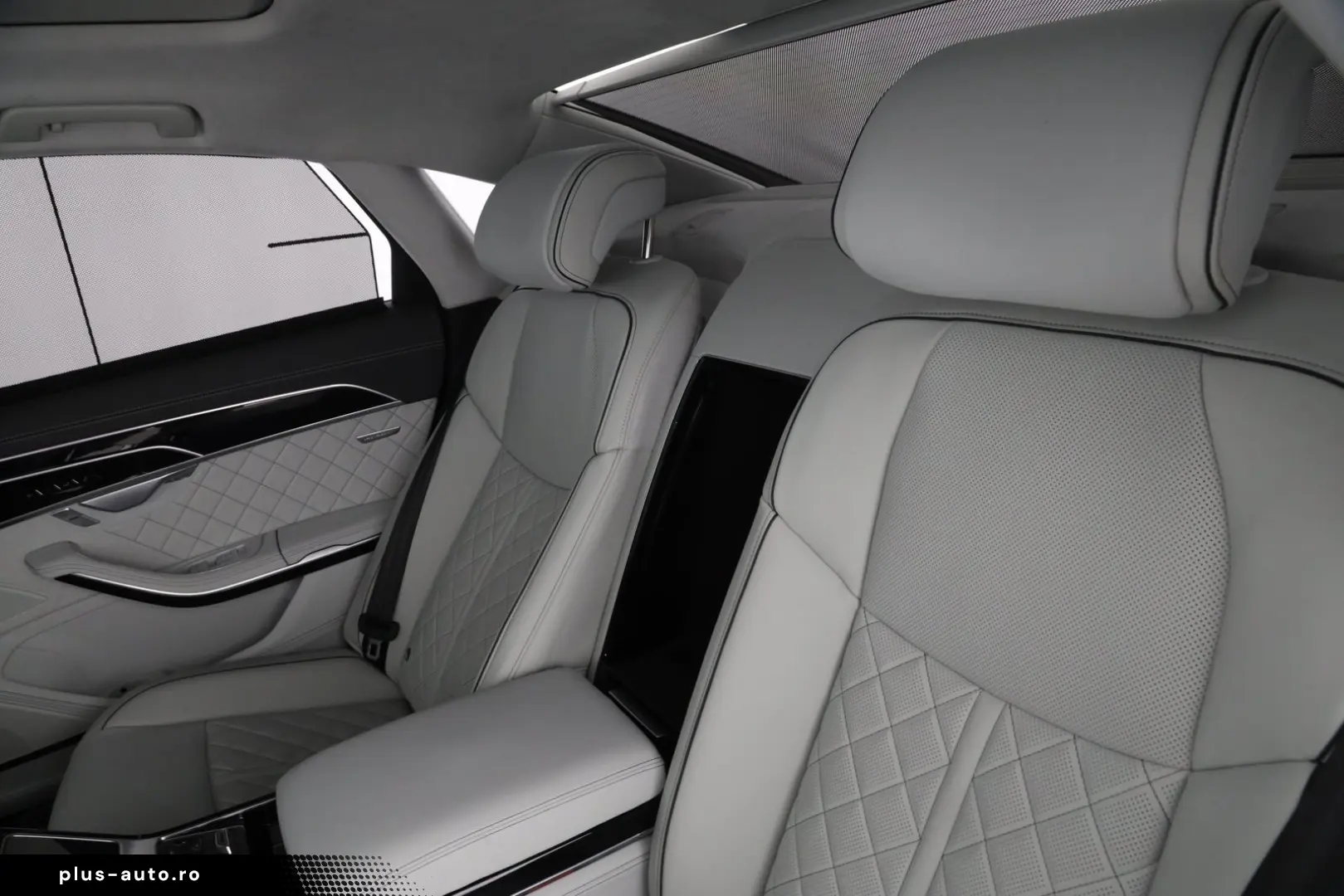 AUDI A8 L 60 TFSI e quattro tiptr. S line   PANO