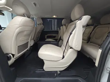 Mercedes-Benz V 250 4M Extra Long AMG Line