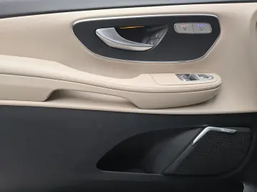 Mercedes-Benz V 250 4M Extra Long AMG Line