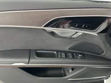 AUDI A8 55 TFSI quattro tiptronic S line   PANO