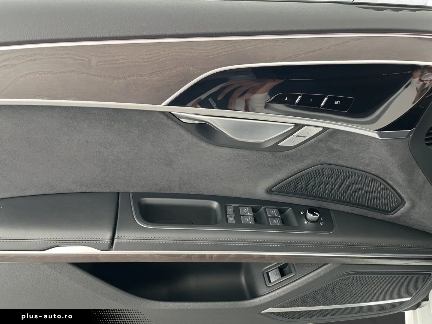 AUDI A8 55 TFSI quattro tiptronic S line   PANO