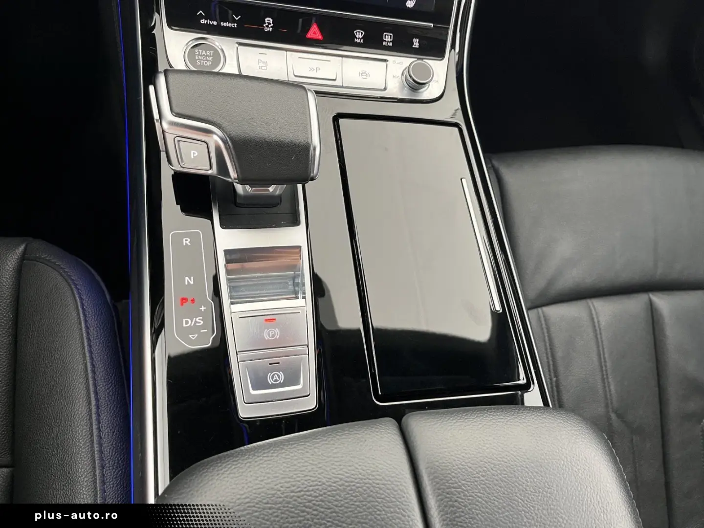 AUDI A8 55 TFSI quattro tiptronic S line   PANO
