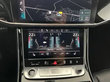 AUDI A8 55 TFSI quattro tiptronic S line   PANO