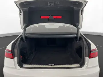 AUDI A8 55 TFSI quattro tiptronic S line   PANO