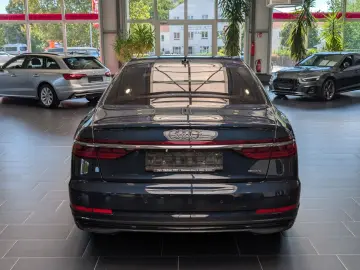 AUDI A8 55 TFSI quattro tiptronic