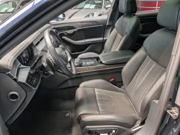 AUDI A8 55 TFSI quattro tiptronic