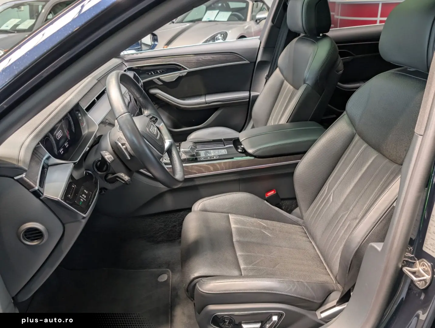 AUDI A8 55 TFSI quattro tiptronic