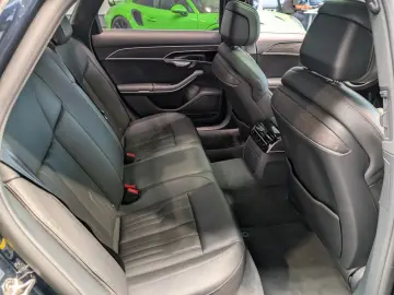 AUDI A8 55 TFSI quattro tiptronic
