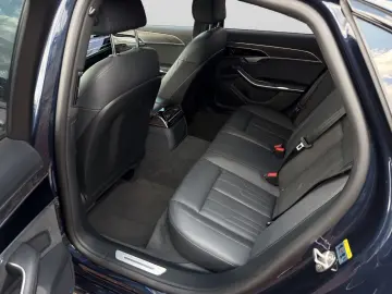 AUDI A8 55 TFSI quattro S LINE PANO STANDHEIZ B&O