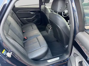AUDI A8 55 TFSI quattro S LINE PANO STANDHEIZ B&O
