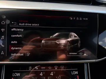 AUDI A8 55 TFSI quattro S LINE PANO STANDHEIZ B&O