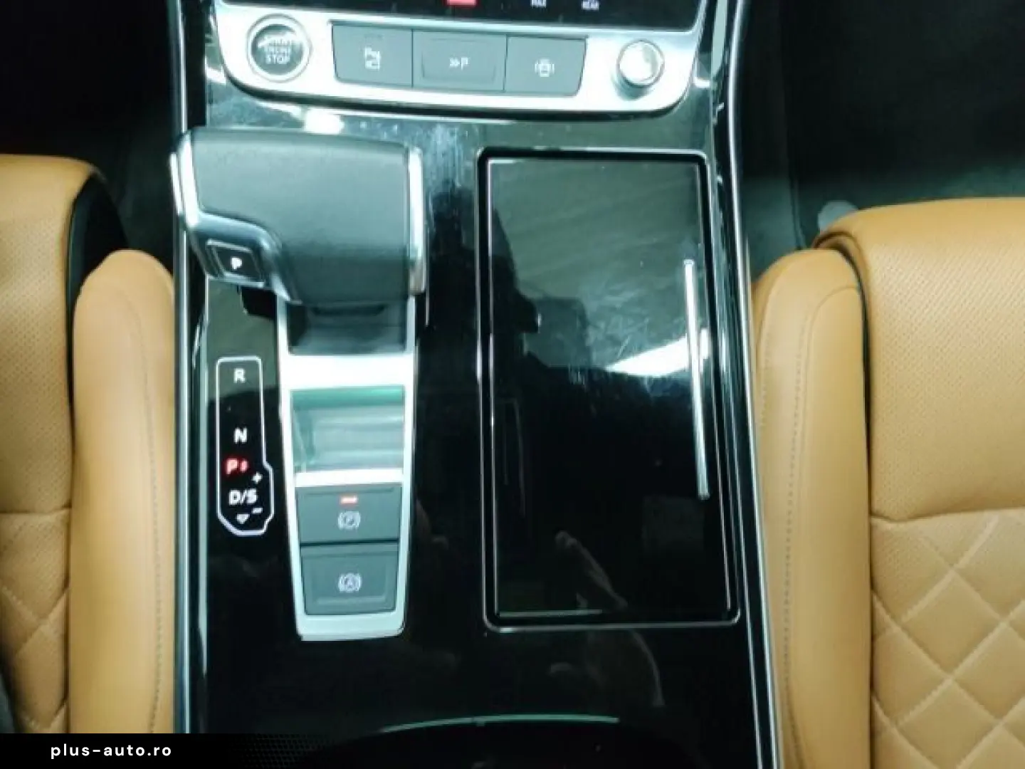 AUDI A8 50 TDI Q PANO HuD LM21