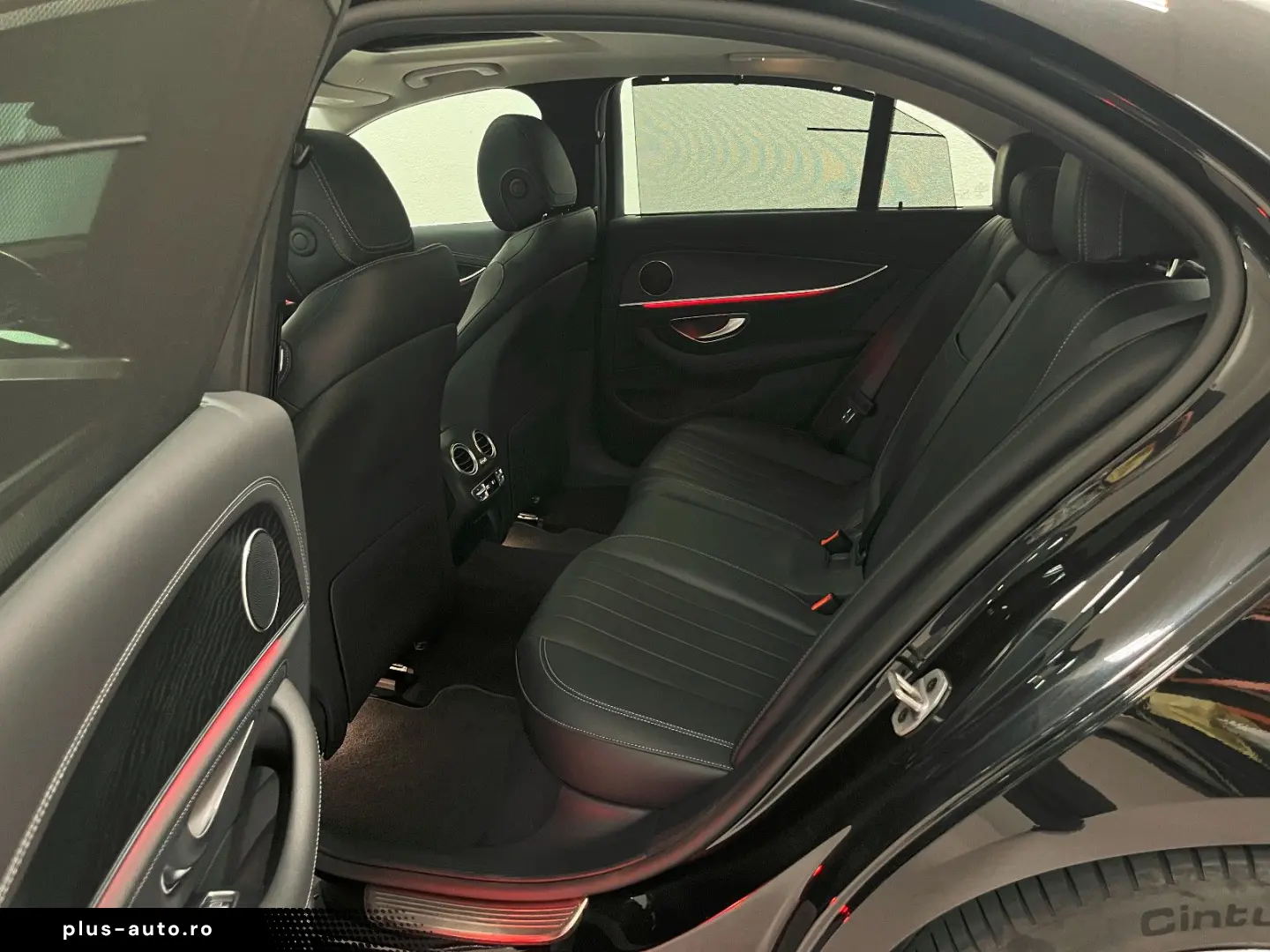 MERCEDES-BENZ E 220 d Limousine Widescreen Leder Kamera