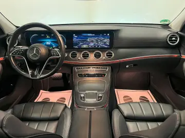MERCEDES-BENZ E 220 d Limousine Widescreen Leder Kamera