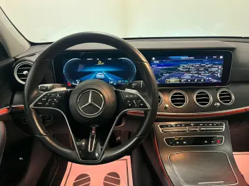 MERCEDES-BENZ E 220 d Limousine Widescreen Leder Kamera