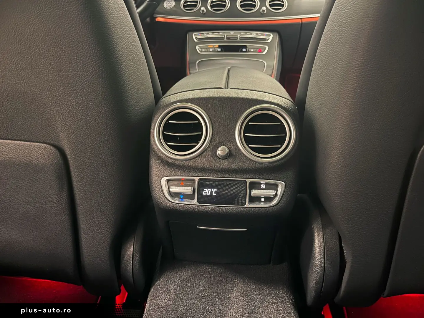 MERCEDES-BENZ E 220 d Limousine Widescreen Leder Kamera