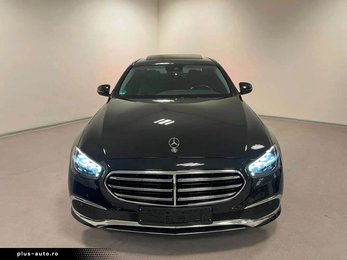 MERCEDES-BENZ E 220 d Limousine Widescreen Leder Kamera