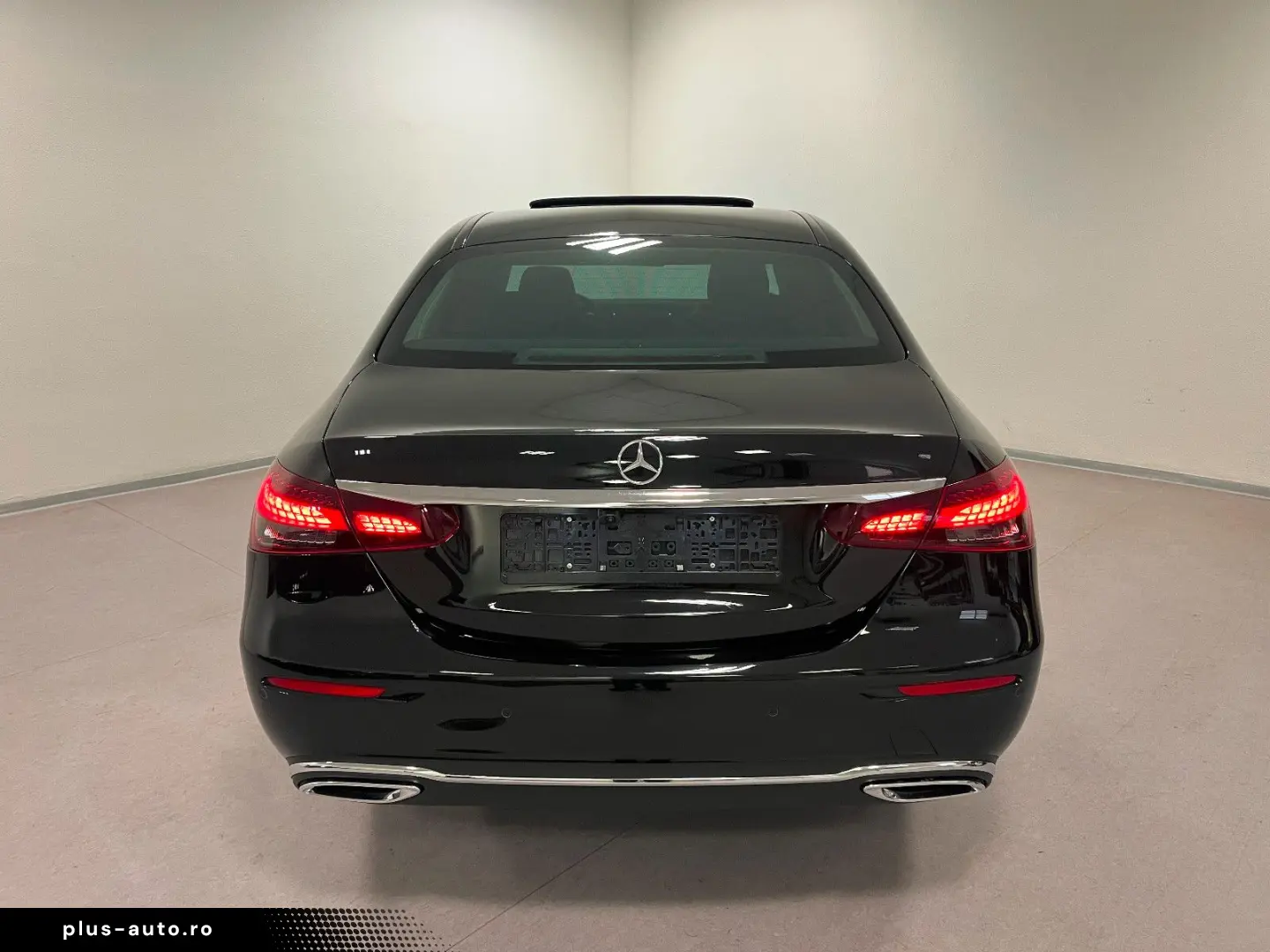MERCEDES-BENZ E 220 d Limousine Widescreen Leder Kamera