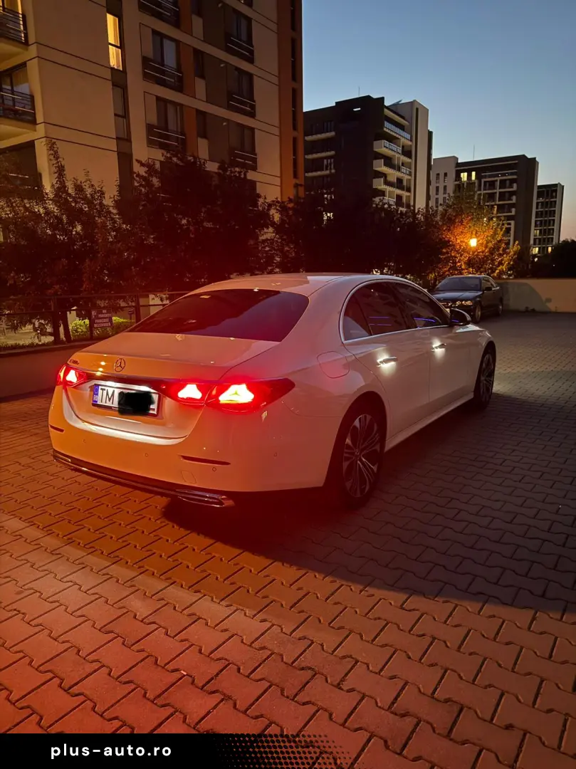 Mercedes-Benz E 300